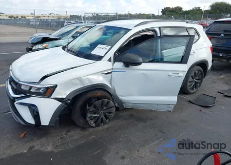 2024 Volkswagen Taos 1.5T S из США, поврежденный, VIN 3VV5X7B26RM076536